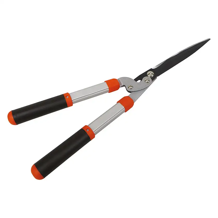 Forbicione per siepe con lama ondulata manico in alluminio da 58 cm