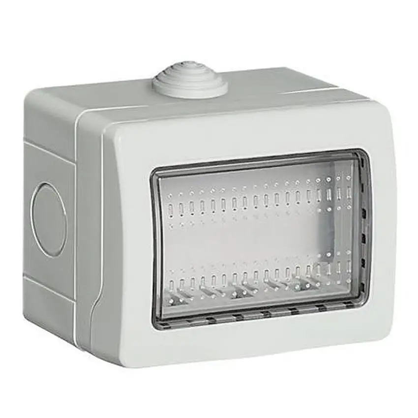 Custodia IP55 composta da base e coperchio - per 3 moduli Luna, LivingLight Bticino